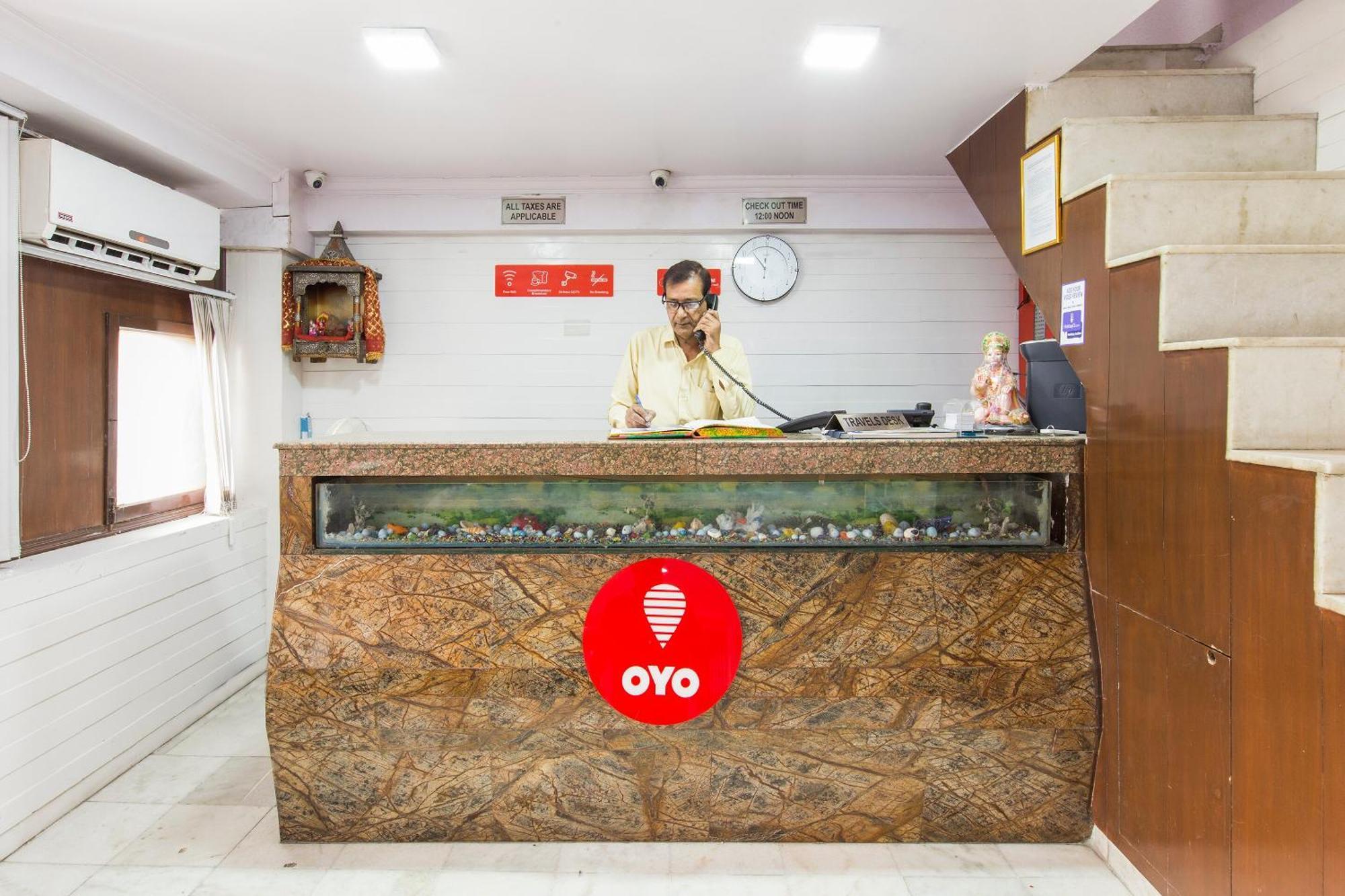 Hotel O Hotel Landmark Inn Дели Экстерьер фото
